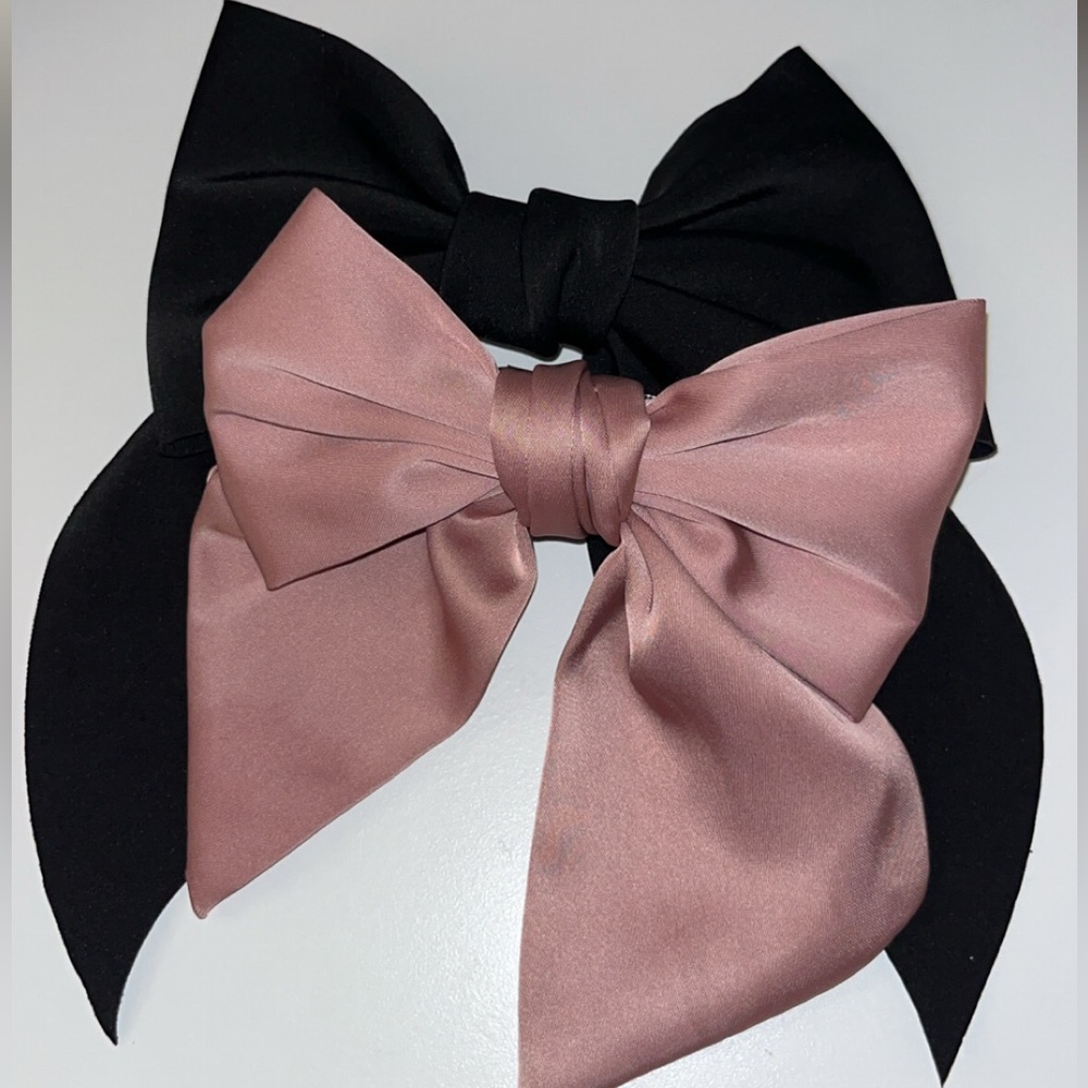 Set of two hair bows